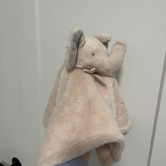Monique Lhuillier for Pottery Barn Kids Pink Soft Elephant Lovey Blanket - Picture 3 of 5